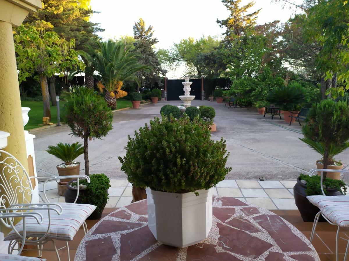 Vivienda Turistica Rural Mari Carmen Villa Baeza Exteriör bild